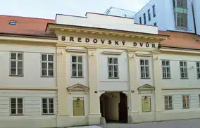 Bredovsky Dvur Centre, Prague